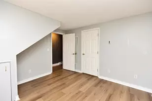 901 Mammoth Rd, Manchester, NH 03104 - Photo 16