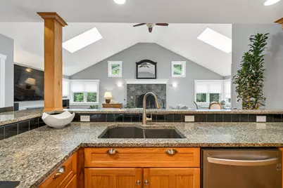 2007 Lafayette Road, Portsmouth, NH 03801 - Photo 20