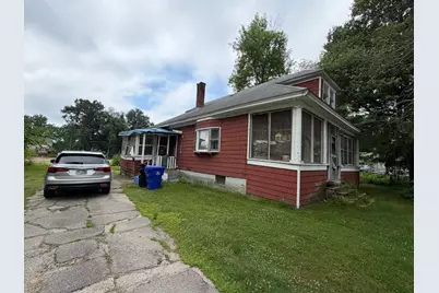 28 Merrimack Street, Hudson, NH 03051 - Photo 2