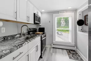 142A Broadway St, Dover, NH 03820 - Photo 14