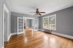 852 Beech St, Manchester, NH 03104 - Photo 36