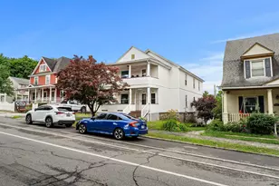 852 Beech St, Manchester, NH 03104 - Photo 2