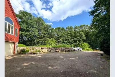76 Hampstead Road, Danville, NH 03819 - Photo 4