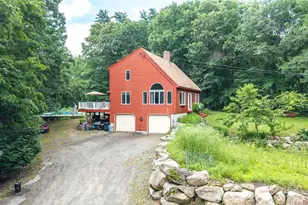 76 Hampstead Rd, Danville, NH 03819 - Photo 1