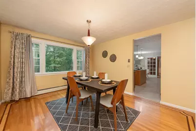 130 Lindstrom Lane, Manchester, NH 03104 - Photo 8