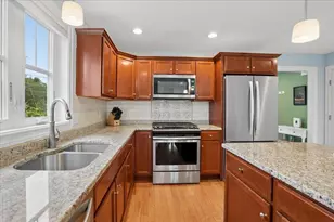 28 Pasture Ln, Nashua, NH 03062 - Photo 6