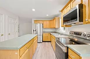 6 Birch St, Northwood, NH 03261 - Photo 4