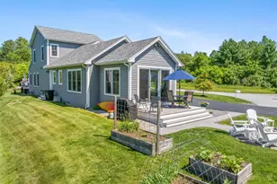 17 Western Ter, Laconia, NH 03246 - Photo 8