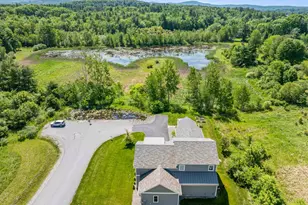 17 Western Ter, Laconia, NH 03246 - Photo 4
