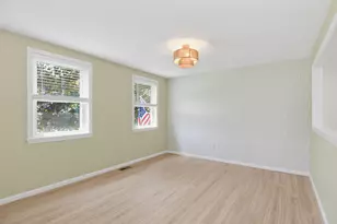 24 Killian Dr, Nashua, NH 03062 - Photo 8