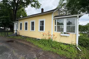 89 Arlington Ave, Keene, NH 03431 - Photo 2