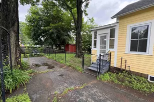 89 Arlington Ave, Keene, NH 03431 - Photo 4