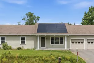 20 Lorraine St, Newport, NH 03773 - Photo 1