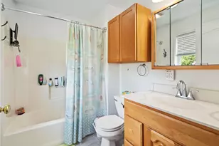 20 Lorraine St, Newport, NH 03773 - Photo 16