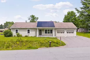 20 Lorraine St, Newport, NH 03773 - Photo 22