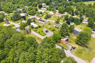 20 Lorraine St, Newport, NH 03773 - Photo 28