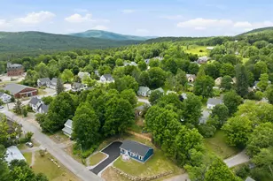28 Cottage Pl, Ashland, NH 03217 - Photo 2