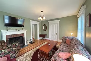 146 N Main St, Wolfeboro, NH 03894 - Photo 24