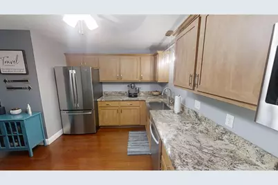 7 Autumn Leaf Drive #24, Nashua, NH 03060 - Photo 4