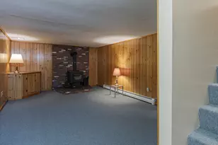 636 Court St, Keene, NH 03431 - Photo 32