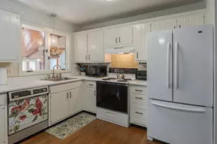 636 Court St, Keene, NH 03431 - Photo 20