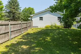 636 Court St, Keene, NH 03431 - Photo 10