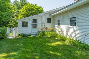 636 Court St, Keene, NH 03431 - Photo 6