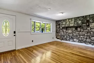10 Appaloosa Ave, Pelham, NH 03076 - Photo 10