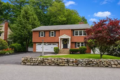 1327 Beech Street, Manchester, NH 03104 - Photo 2