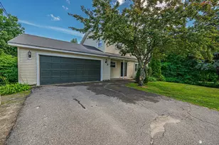 81 Seamans Rd, New London, NH 03257 - Photo 2