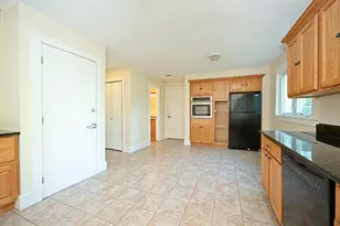 81 Seamans Rd, New London, NH 03257 - Photo 1