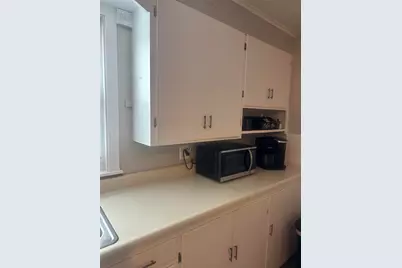 250 E Mason Street, Berlin, NH 03570 - Photo 6
