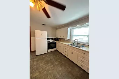 250 E Mason Street, Berlin, NH 03570 - Photo 4