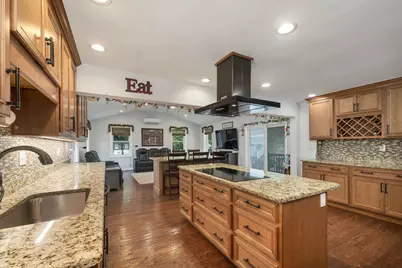 61 Almont Street, Nashua, NH 03060 - Photo 12