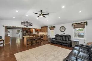 61 Almont St, Nashua, NH 03060 - Photo 30