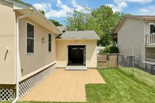 61 Almont St, Nashua, NH 03060 - Photo 4