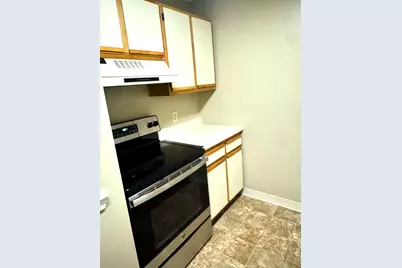 130 Eastern Avenue Unit #302, Manchester, NH 03104 - Photo 20