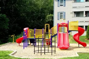 130 Eastern Ave, Manchester, NH 03104 - Photo 24
