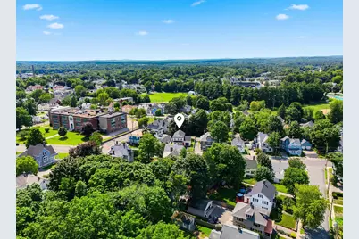 16 Manchester Street, Nashua, NH 03064 - Photo 4