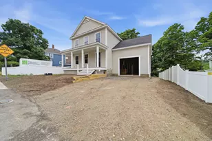 16 Manchester St, Nashua, NH 03064 - Photo 6