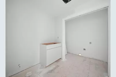 16 Manchester Street, Nashua, NH 03064 - Photo 22