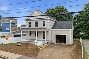 16 Manchester St, Nashua, NH 03064 - Photo 1