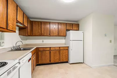 1202 White Cedar Boulevard, Portsmouth, NH 03801 - Photo 10