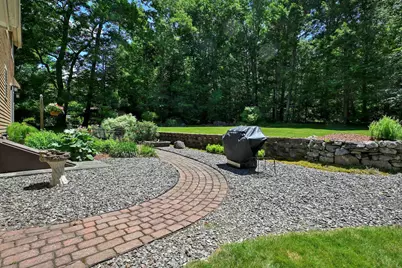 44 Berkley Street, Merrimack, NH 03054 - Photo 8
