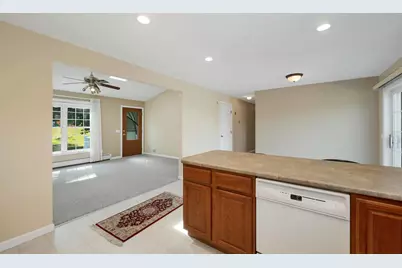 84 Fremont Road, Raymond, NH 03077 - Photo 18