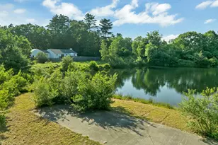 84 Fremont Rd, Raymond, NH 03077 - Photo 32