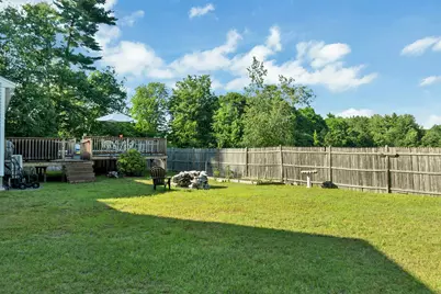 84 Fremont Road, Raymond, NH 03077 - Photo 12