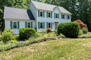 30 Lynne Dr, Hollis, NH 03049 - Photo 2
