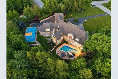 1 Willowbrook Court, Bedford, NH 03110 - Photo 2