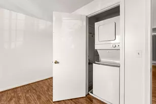 105 Portsmouth Ave, Exeter, NH 03833 - Photo 14